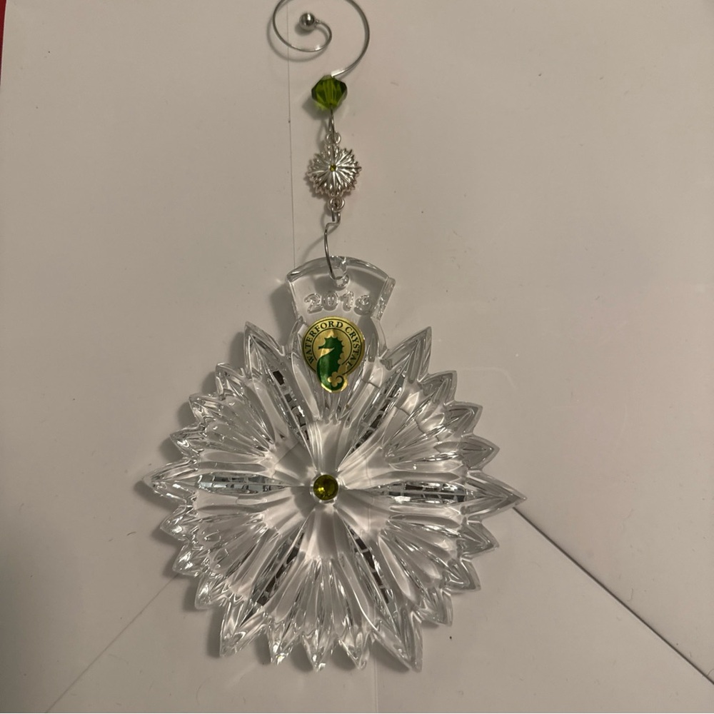 Waterford 2019 Annual Snowflake Wishes Ornament with Enhancer